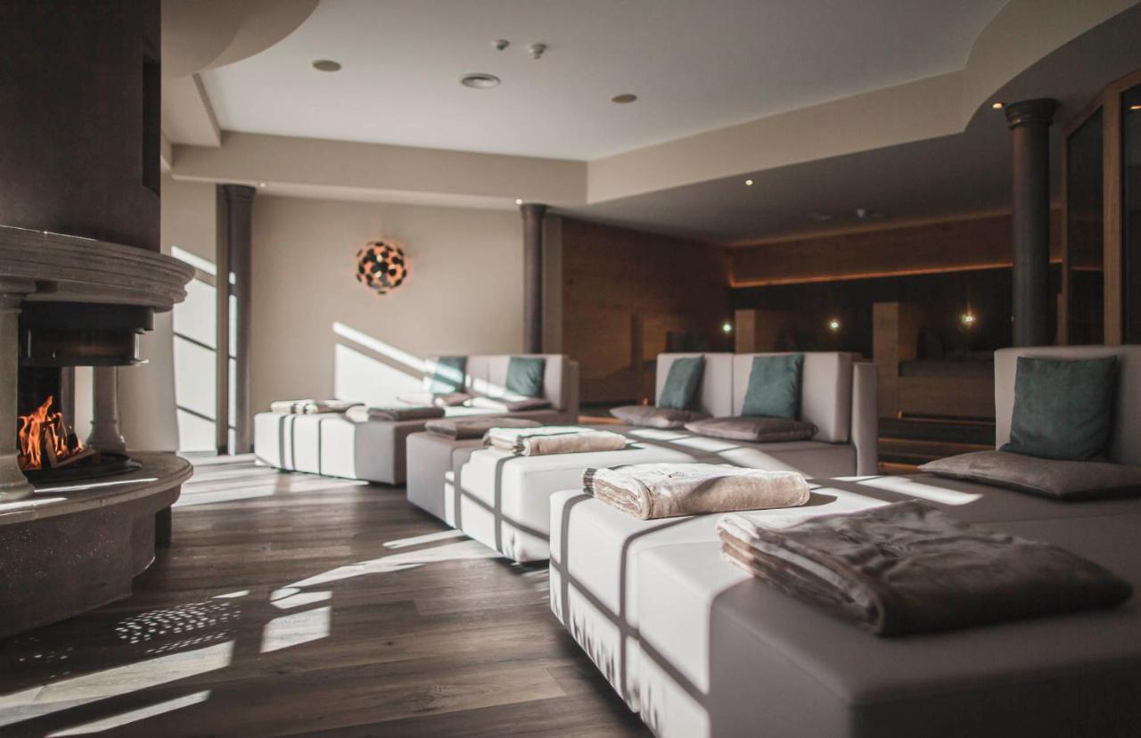 Majestic - Unique Spa Resort Brunico Ngoại thất bức ảnh